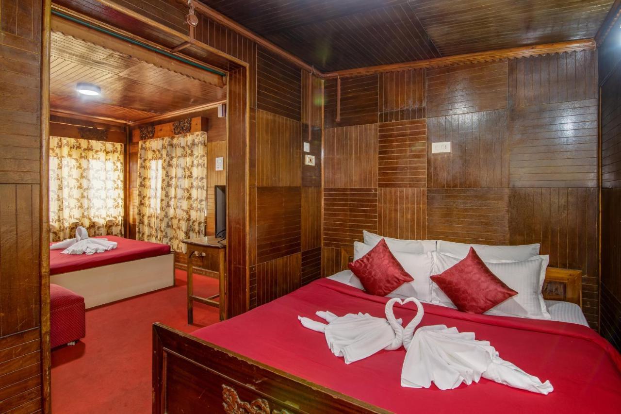 Montis Soyang Premium Heritage Hotel Gangtok Buitenkant foto