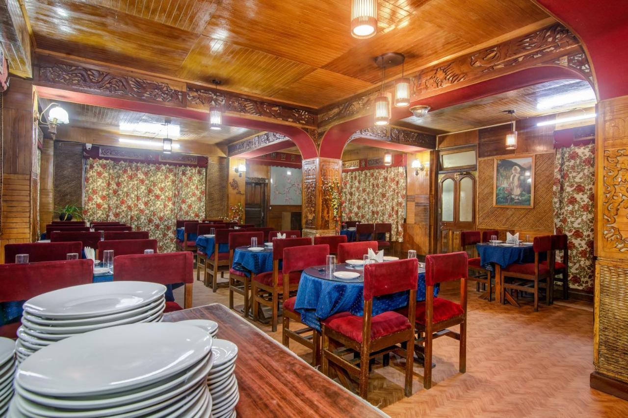 Montis Soyang Premium Heritage Hotel Gangtok Buitenkant foto