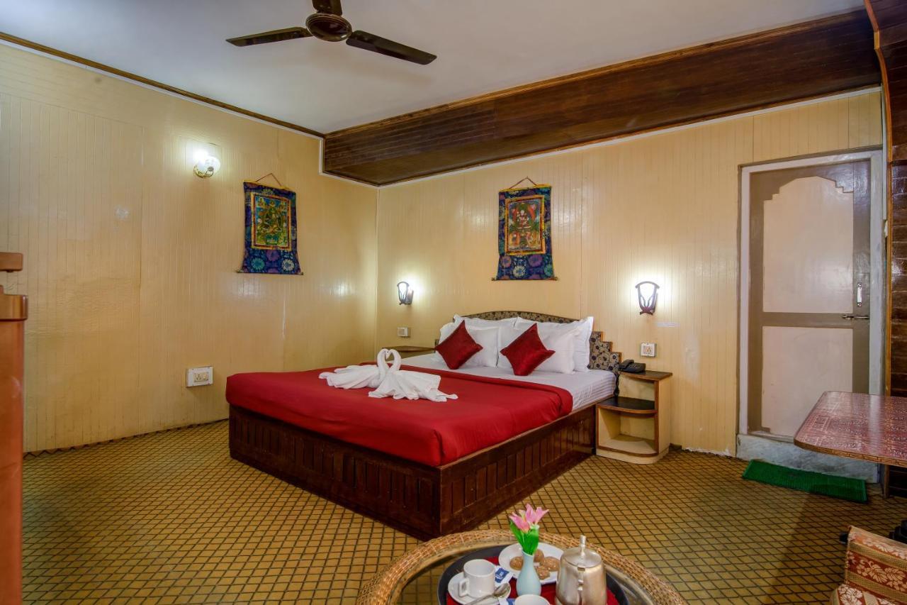 Montis Soyang Premium Heritage Hotel Gangtok Buitenkant foto
