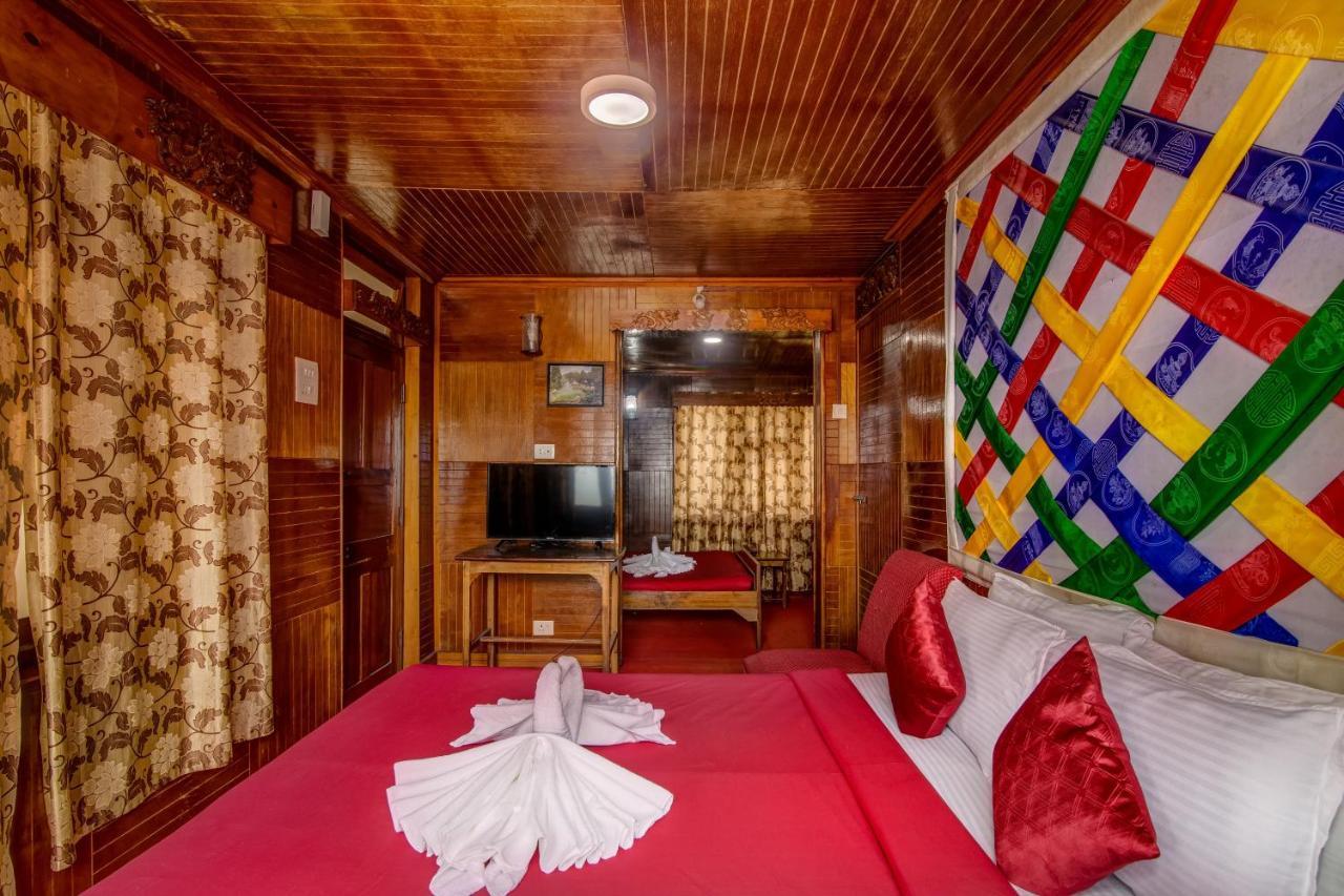 Montis Soyang Premium Heritage Hotel Gangtok Buitenkant foto
